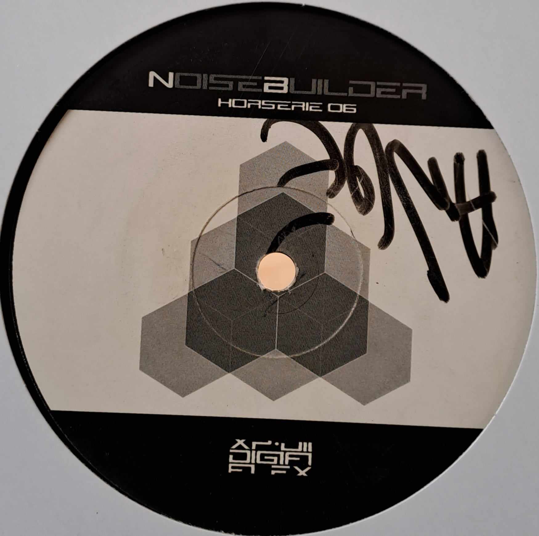 Noisebuilder Horserie 06 - vinyle techno